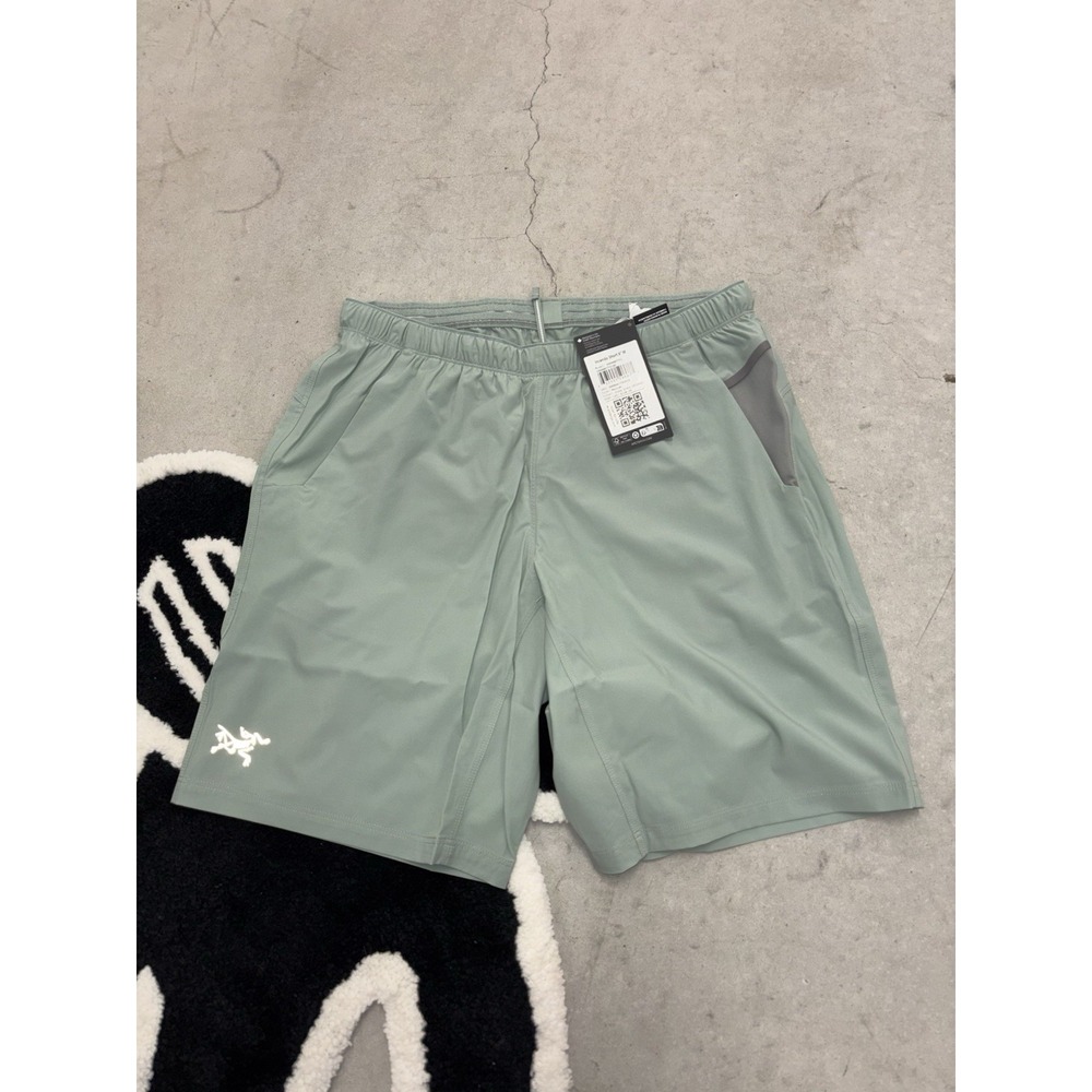 Arc'teryx Incendo Short 9" Men's size Medium Stone Green NWT $120